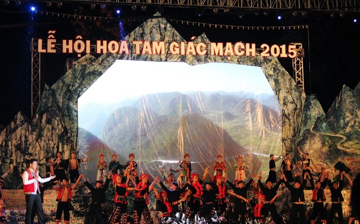 1st buckwheat festival opens in Ha Giang - ảnh 2